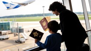 minor-travel-permission-jewish-passports.jpg